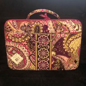 Brand New with tags Vera Bradley Very Berry Paisley Laptop Portfolio with strap!